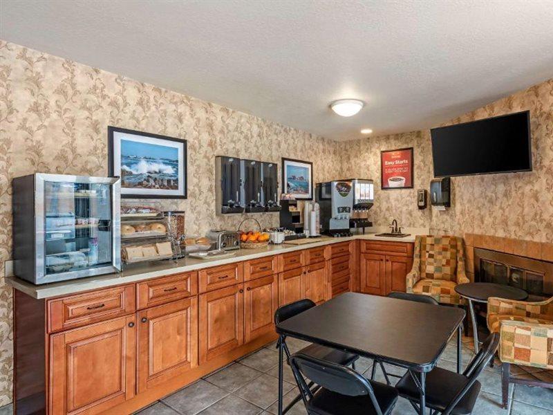 Bay Breeze Inn Seaside Luaran gambar