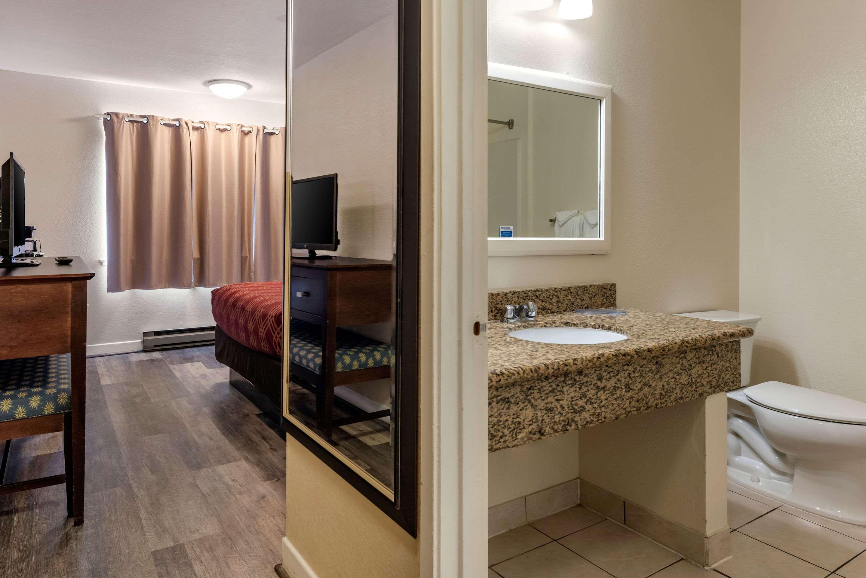 Bay Breeze Inn Seaside Luaran gambar