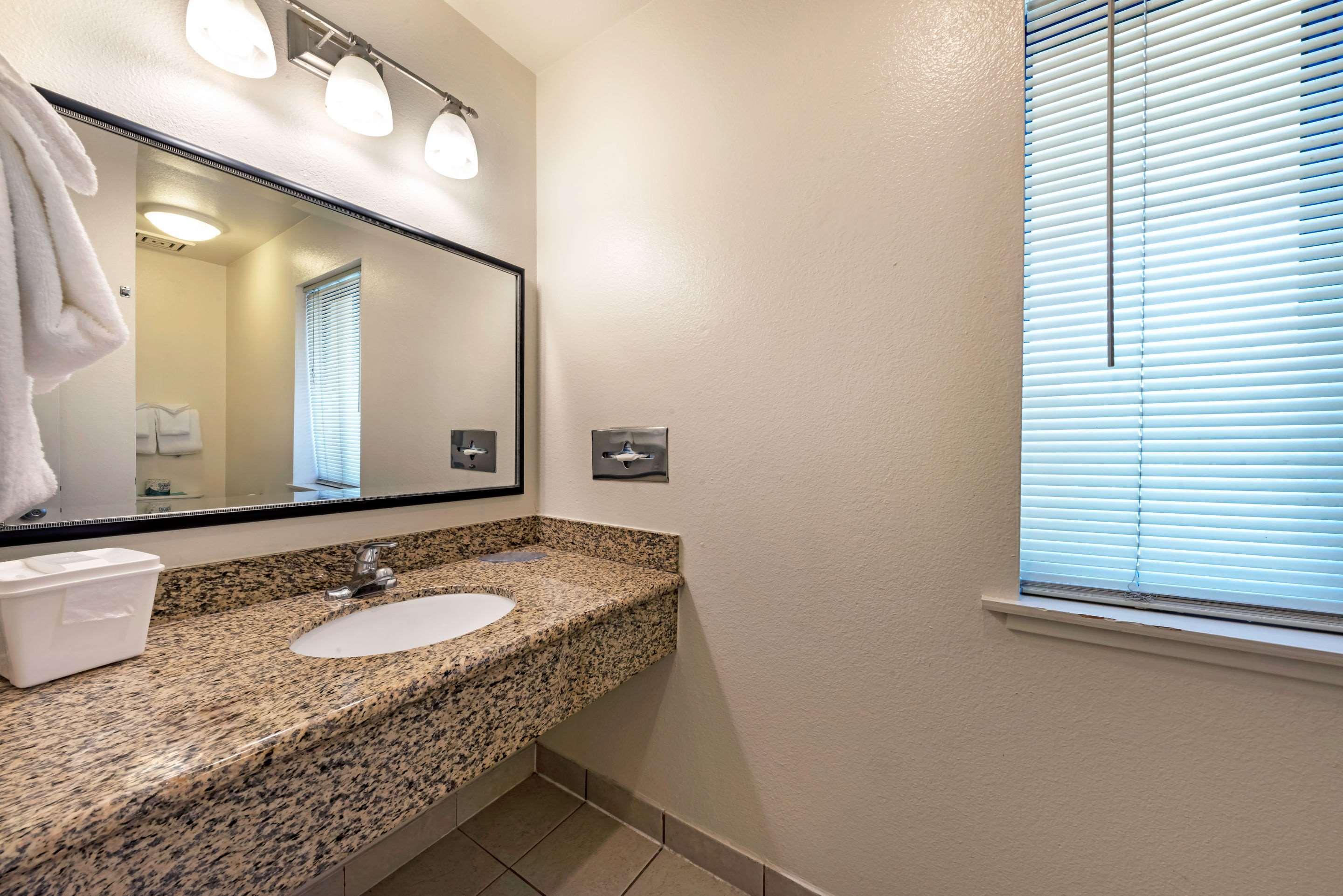 Bay Breeze Inn Seaside Luaran gambar