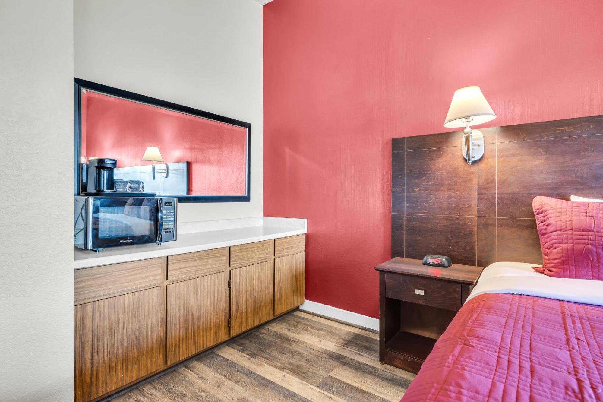 Bay Breeze Inn Seaside Luaran gambar