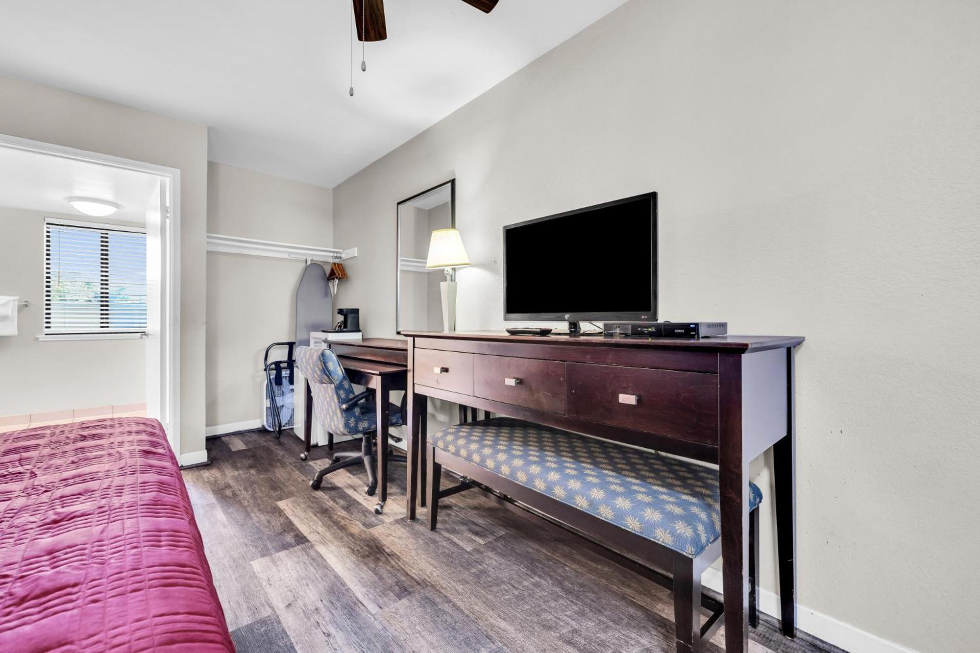 Bay Breeze Inn Seaside Luaran gambar