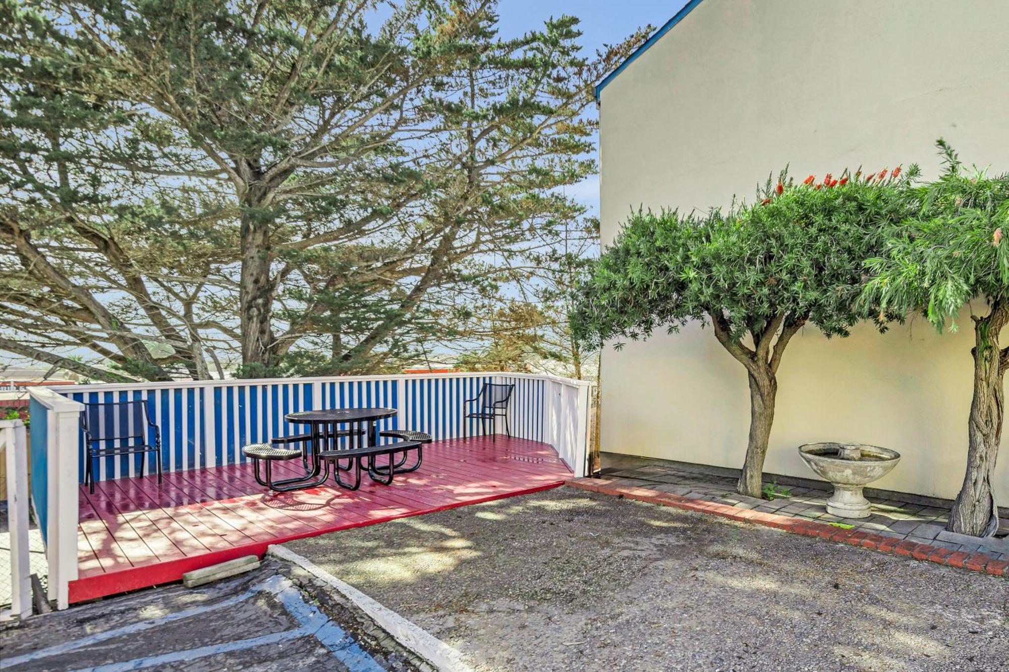 Bay Breeze Inn Seaside Luaran gambar
